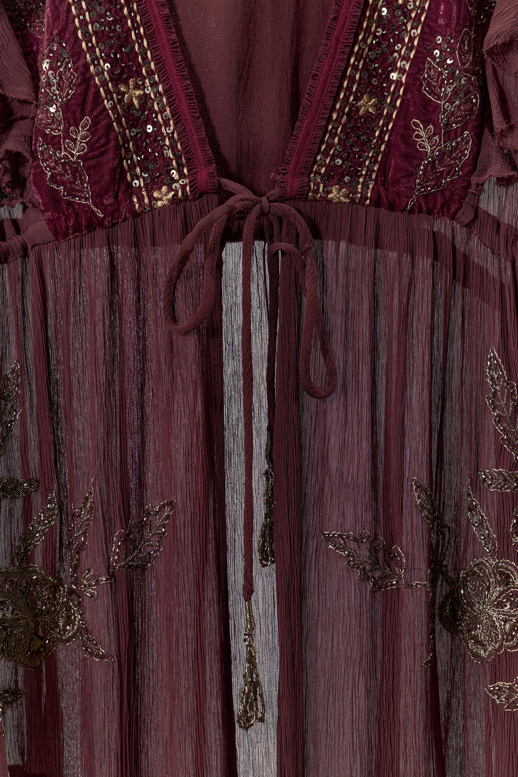 COMBINATION SEQUIN GEORGETTE TOP